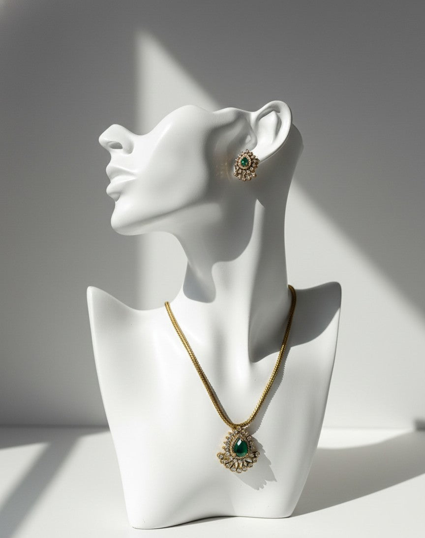 Green Stone Necklace Set With Earrings