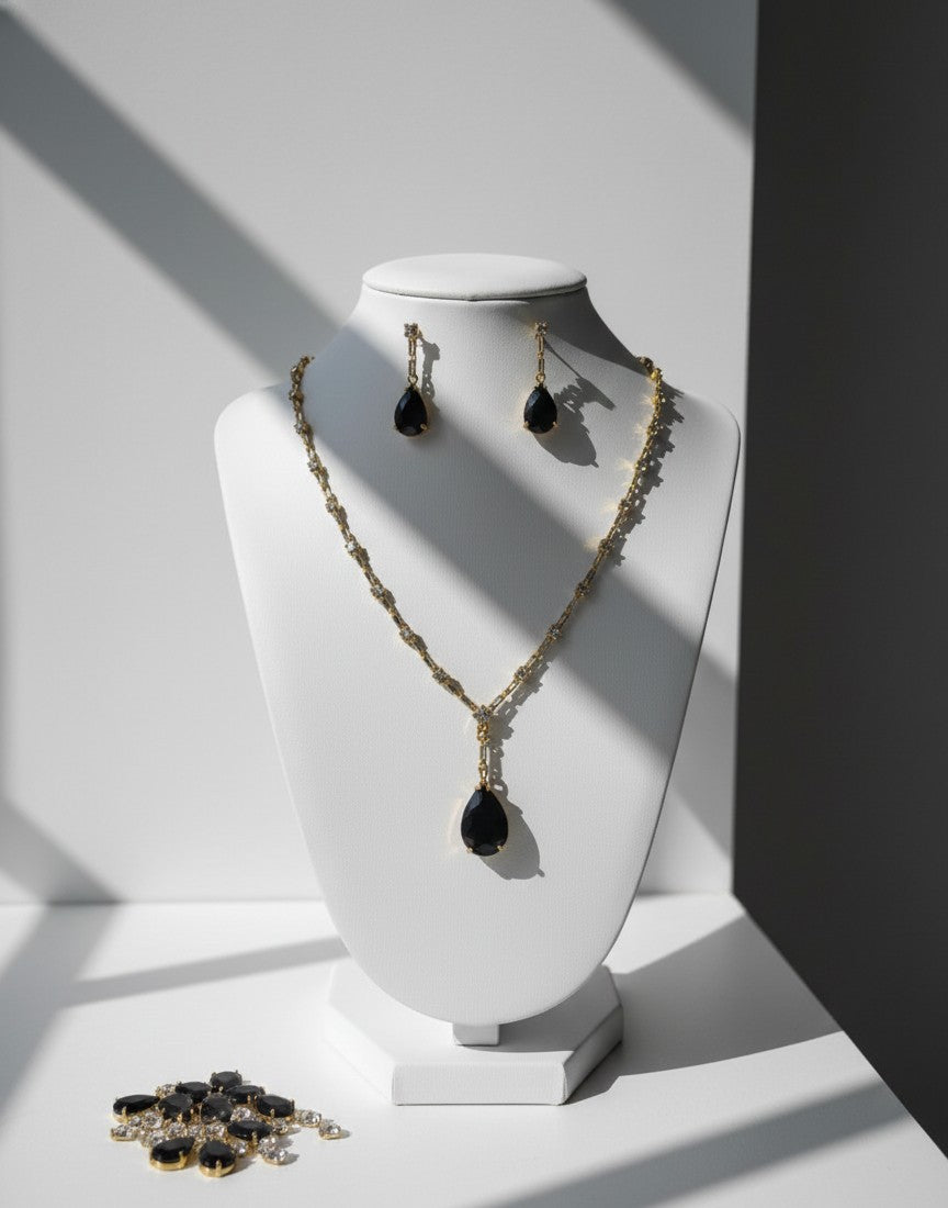 Single Stone Black