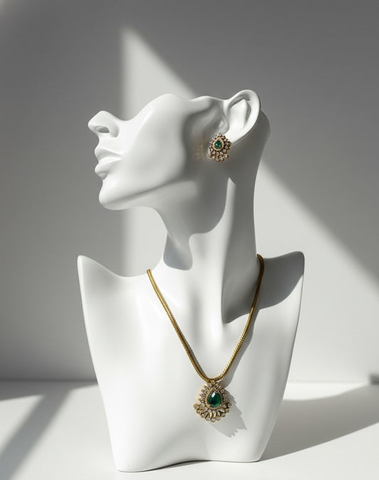 Green Stone Necklace Set With Earrings