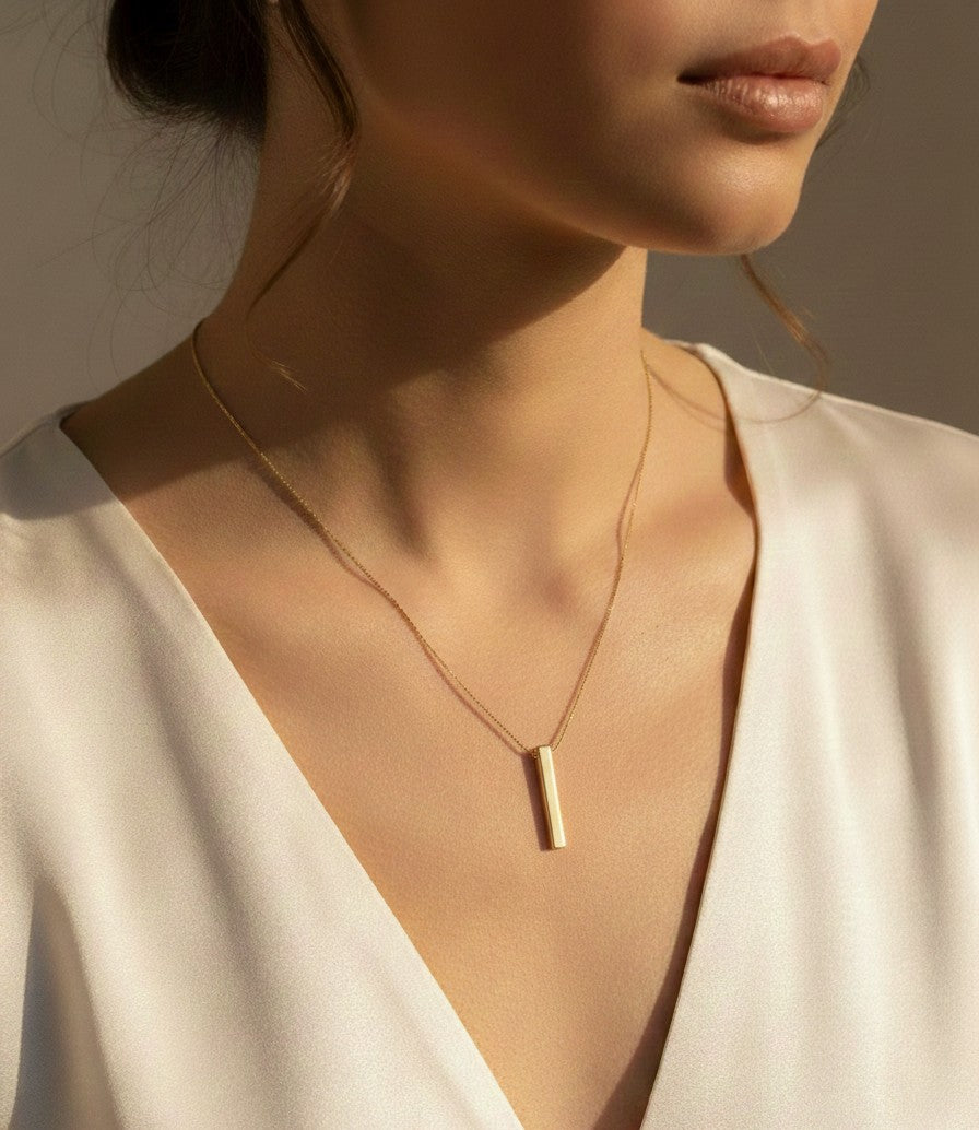 Bar Neck Pendant With Chain