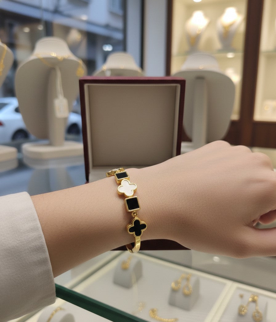Black and White Motif Bracelet