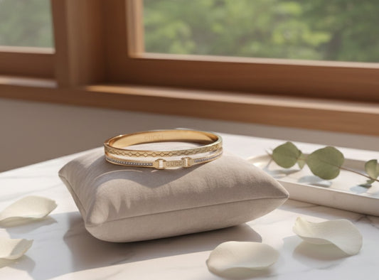 Gucci Bangle Double Layerd Bracelet