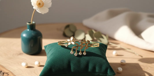 Golden Leaf Butterfly Hanging Bracelet