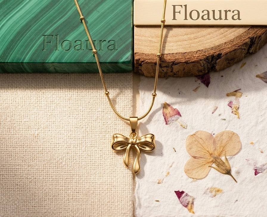 Bow Heart Pendant With Dotted Chain