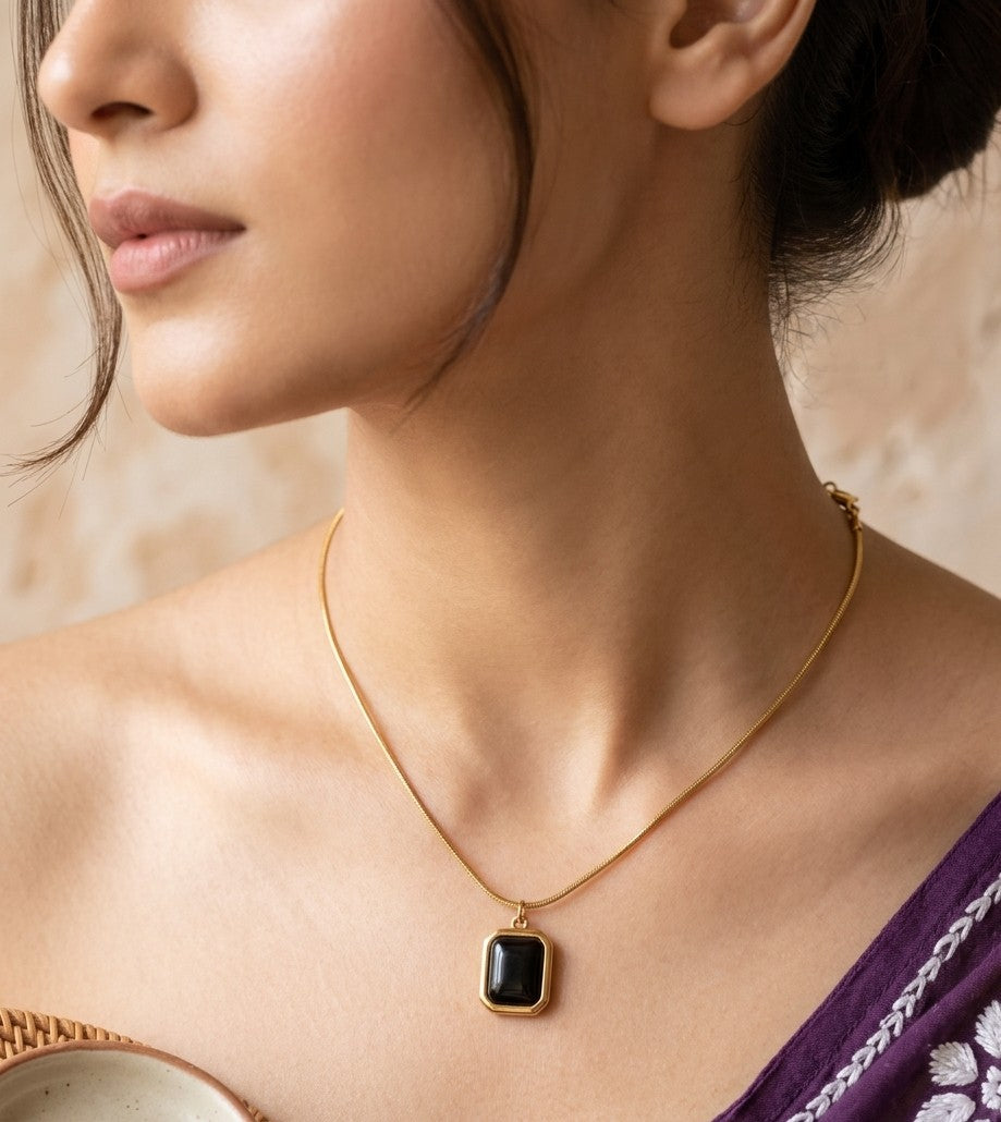 Bar Golden Pendant With Black Stone