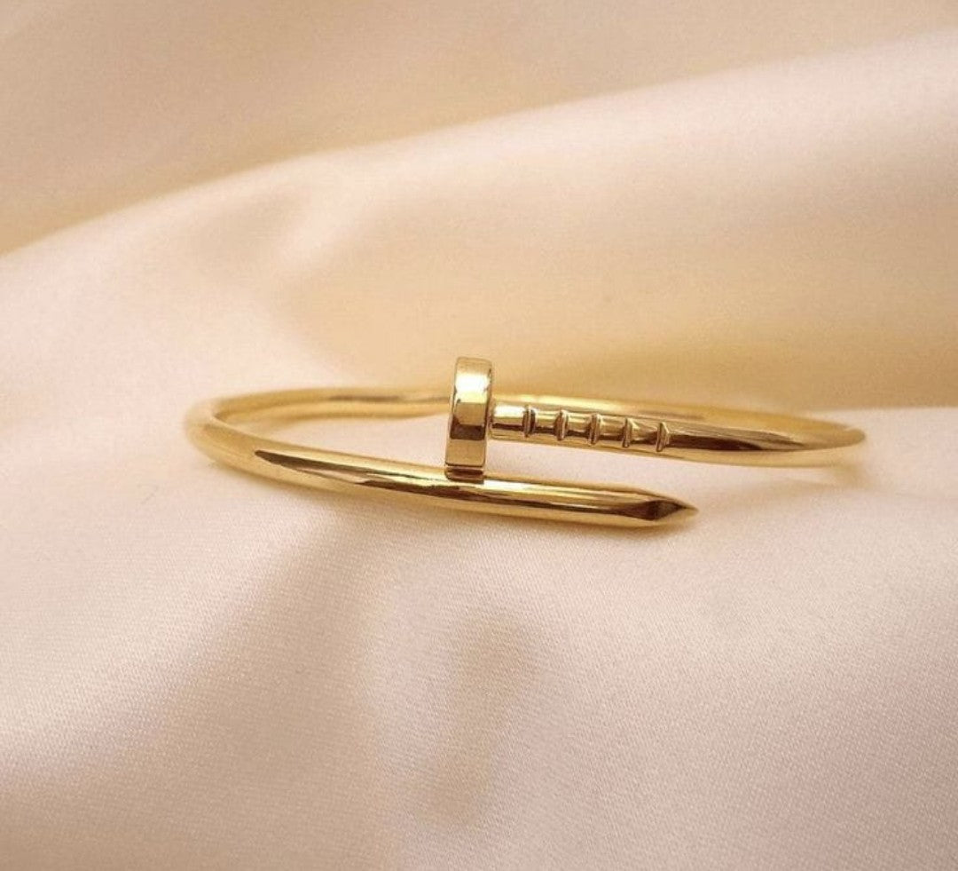 Nail Bracelet